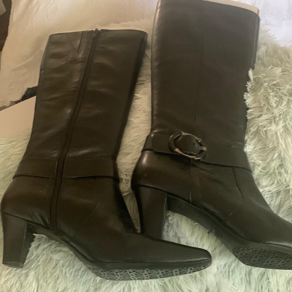 Anne Klein Leather Knee Boots IFlex